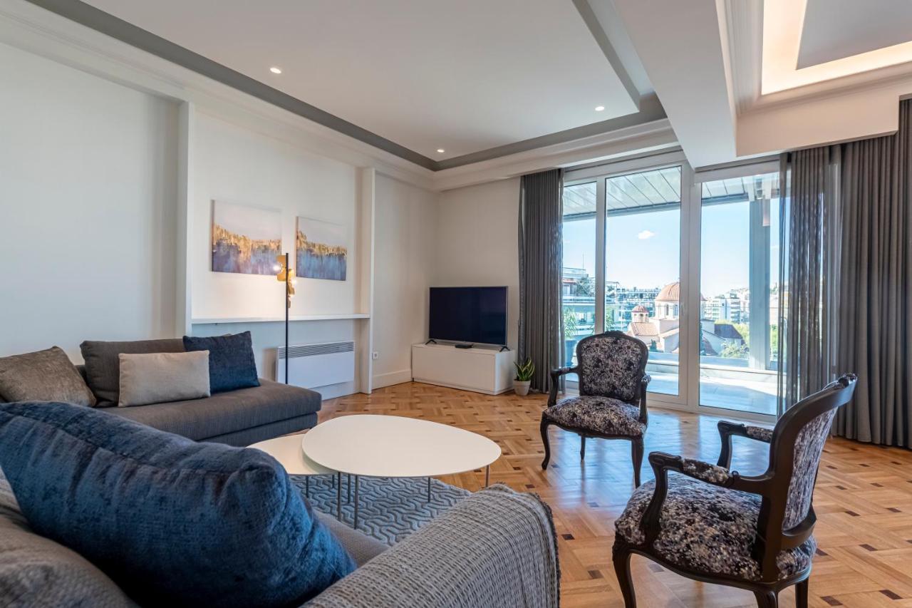 Phaedrus Living City Center Luxury Flat Neos Kosmos Atene Esterno foto