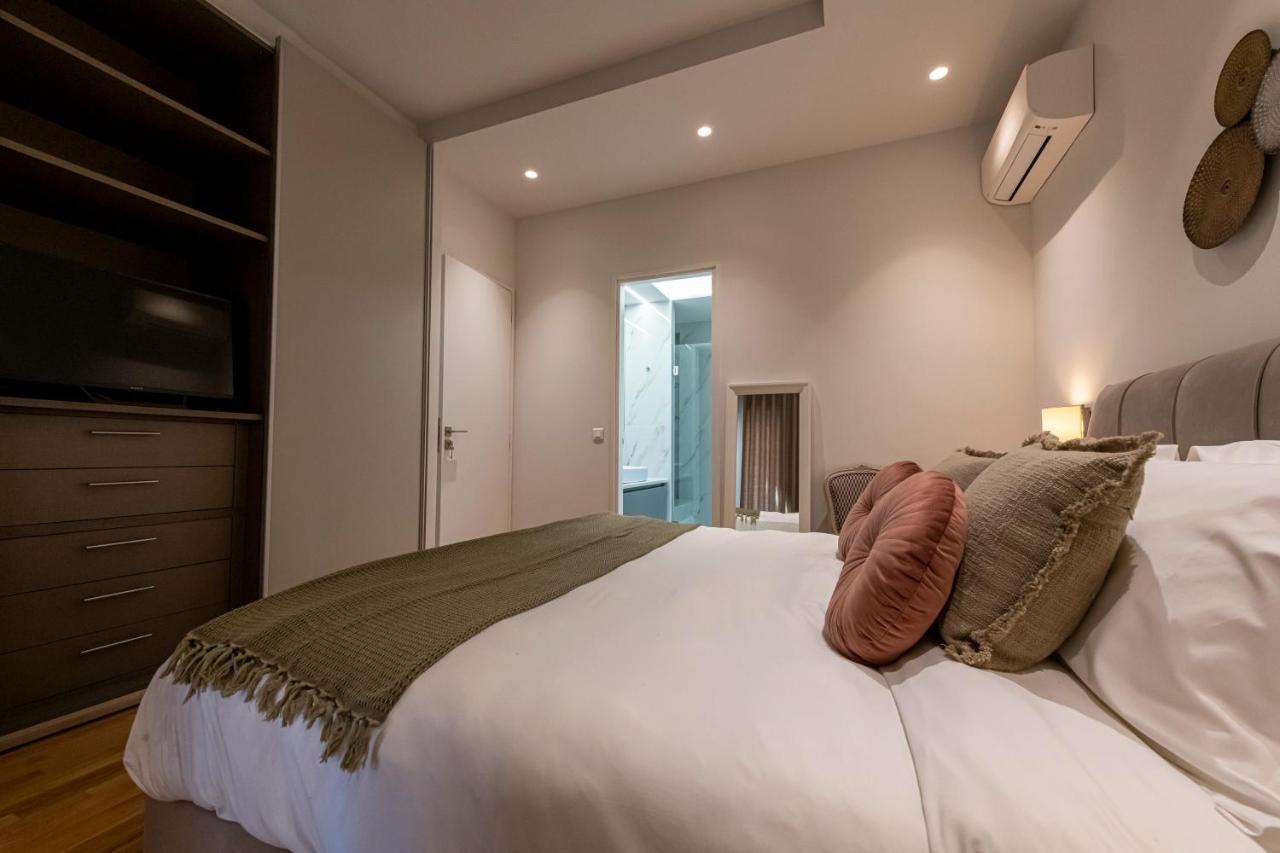 Phaedrus Living City Center Luxury Flat Neos Kosmos Atene Esterno foto