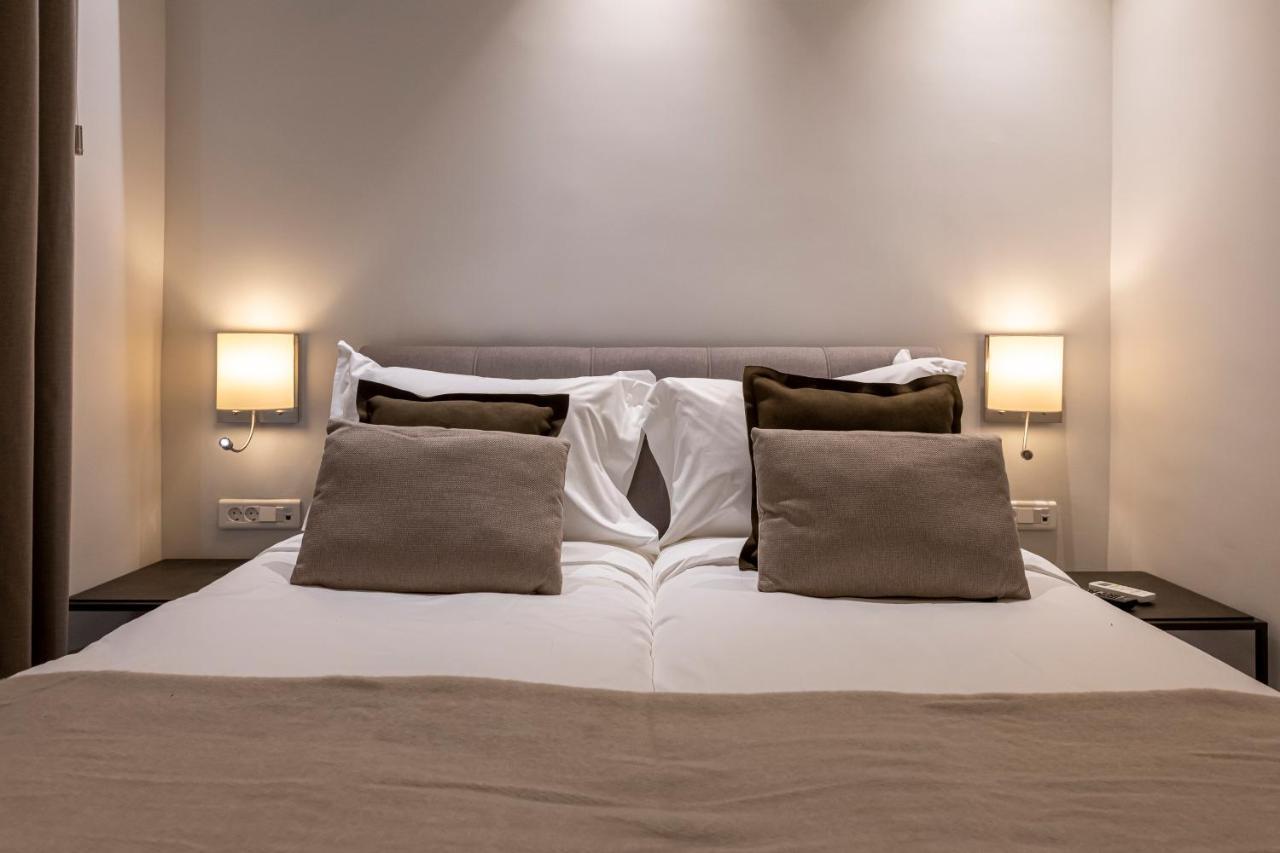 Phaedrus Living City Center Luxury Flat Neos Kosmos Atene Esterno foto